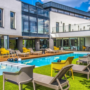 Open Hotel